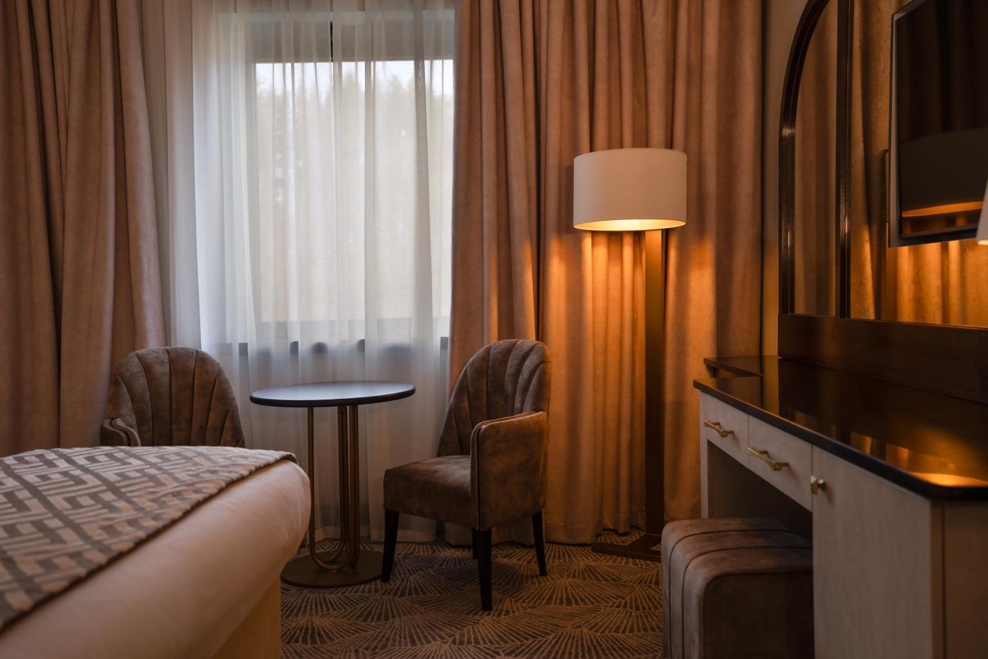 Crossbasket Castle Hotell High Blantyre Eksteriør bilde